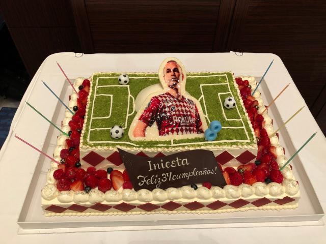 第1个欧冠亚冠双料冠军？伊涅斯塔喊出"制霸亚洲"